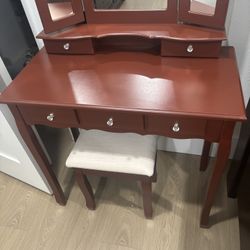 Mini Vanity Desk Chair & Mirror