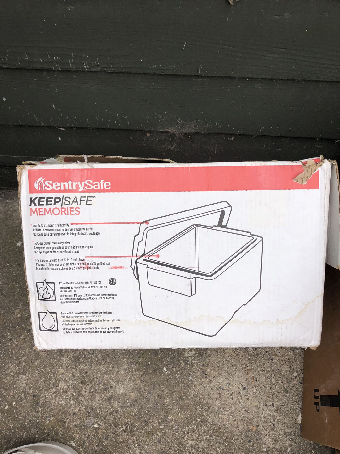 NEW KEEP SAFE SENTRY DRAWER SAFE