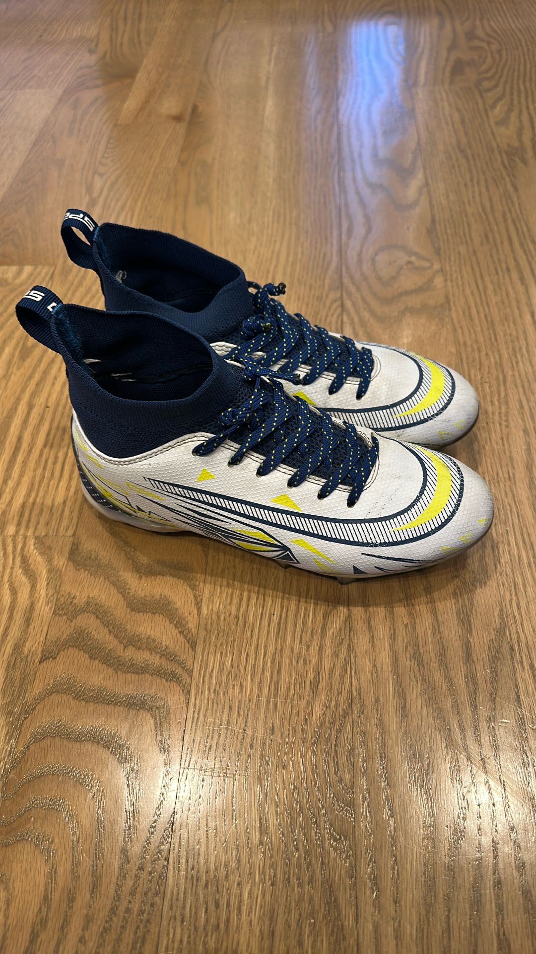 slip-on soccer shoes