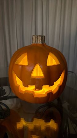 HALLOWEEN JACK O LANTERN