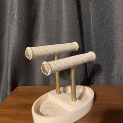 Jewelry Stand