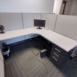 Herman miller 2024 cubicles for sale