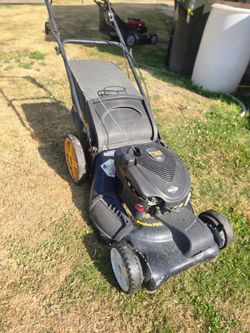 Poulan pro lawnmower