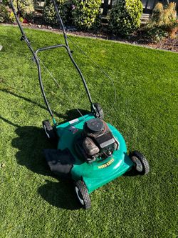 Push mower runs good
