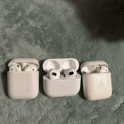 3 Airpods all work one set is missing a pod