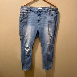 Women’s 20W Studio Blue Light Blue Whiskers & Fade Distressed Slim For Jeans