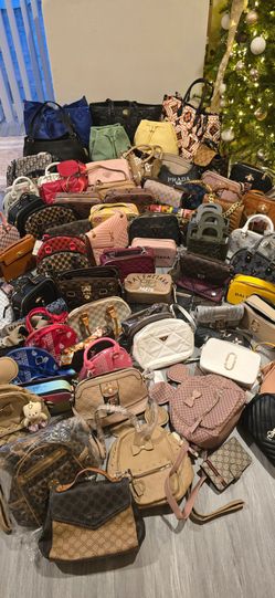 🔥 LARGE HANDBAG LOT 🔥