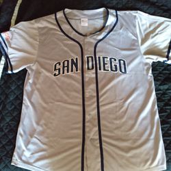 SAN DIEGO PADRES JERSEY SIZE XL ADULT 