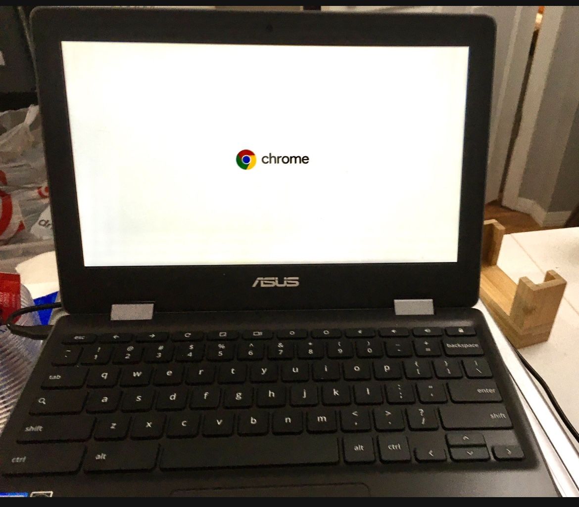 Touchscreen Chromebook - Durable, Water-Resistant