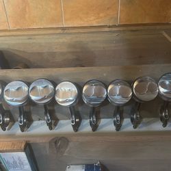 350 Small Block Chevy Pistons 