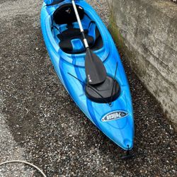 Pelican Kayak Ramx With Paddle Very Stable 10 Foot Long 