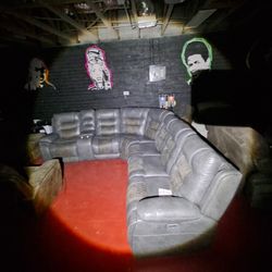 Couches And Love Seats 