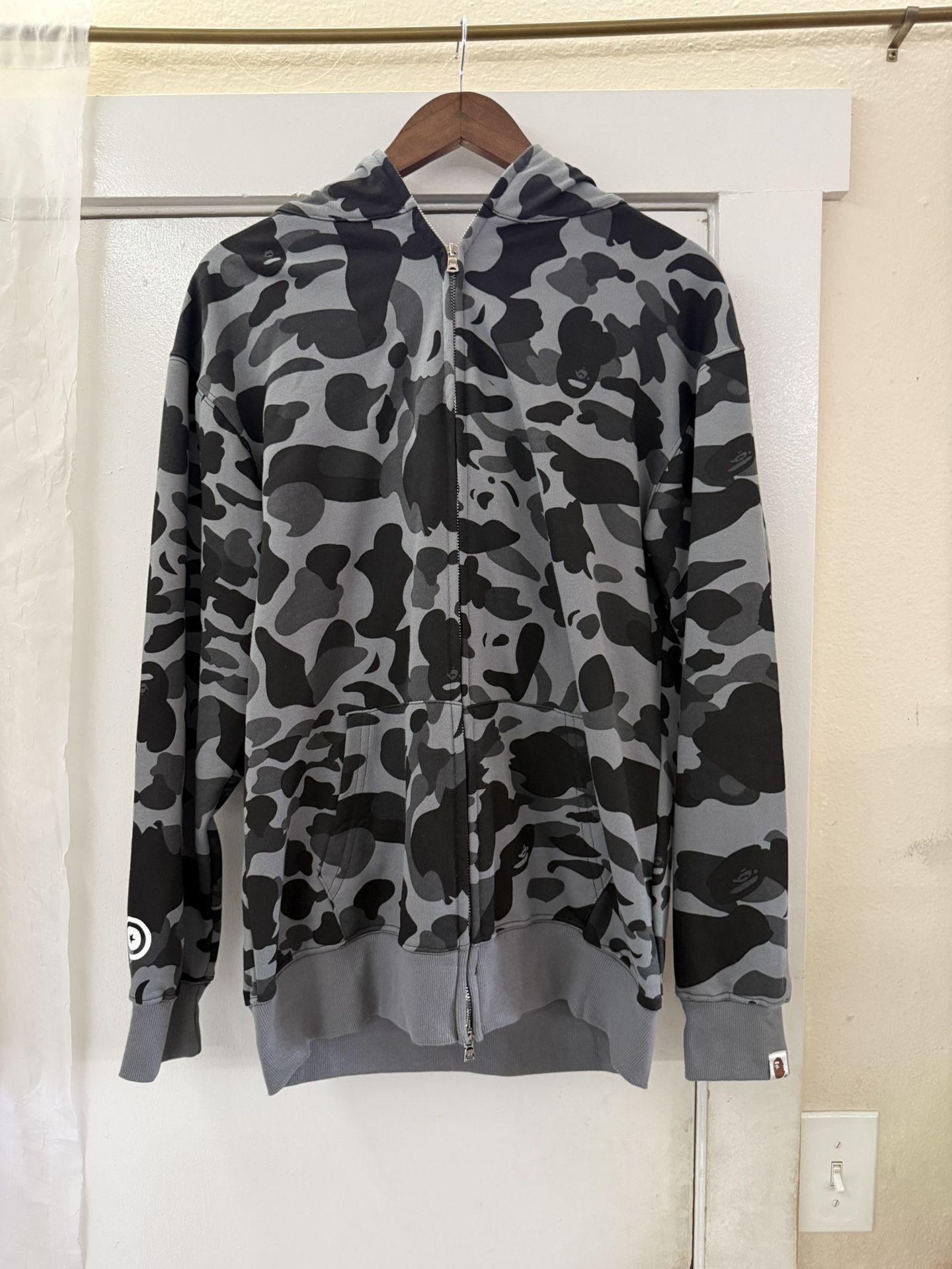 Bape Hoodie (camo Black)
