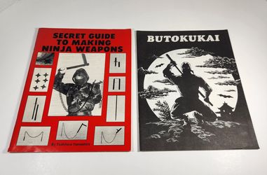 SECRET GUIDE TO MAKING NINJA WEAPONS TOSHITORA YAMASHIRO PAPERBACK & CATALOG