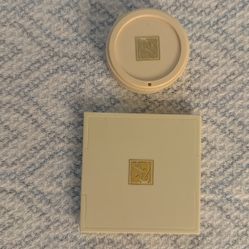 Estee Lauder 2pc Makeup Set; Italy; London