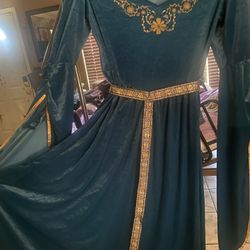 Renaissance Halloween Costume 