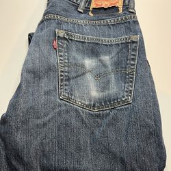 Levis Size 38x30