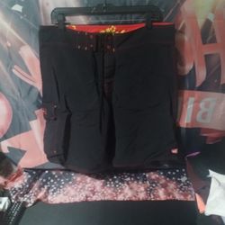 Men's Red And Black Khaki Style Shorts 36 Waist