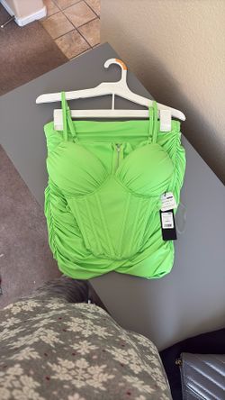 Fashion Nova Lime Green Matching Set Size M