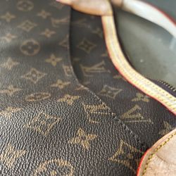 Louis Vuitton Cross Body Bag