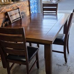 table and chairs