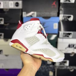 Size 8.5M - Jordan 6 “Alternate Hare”