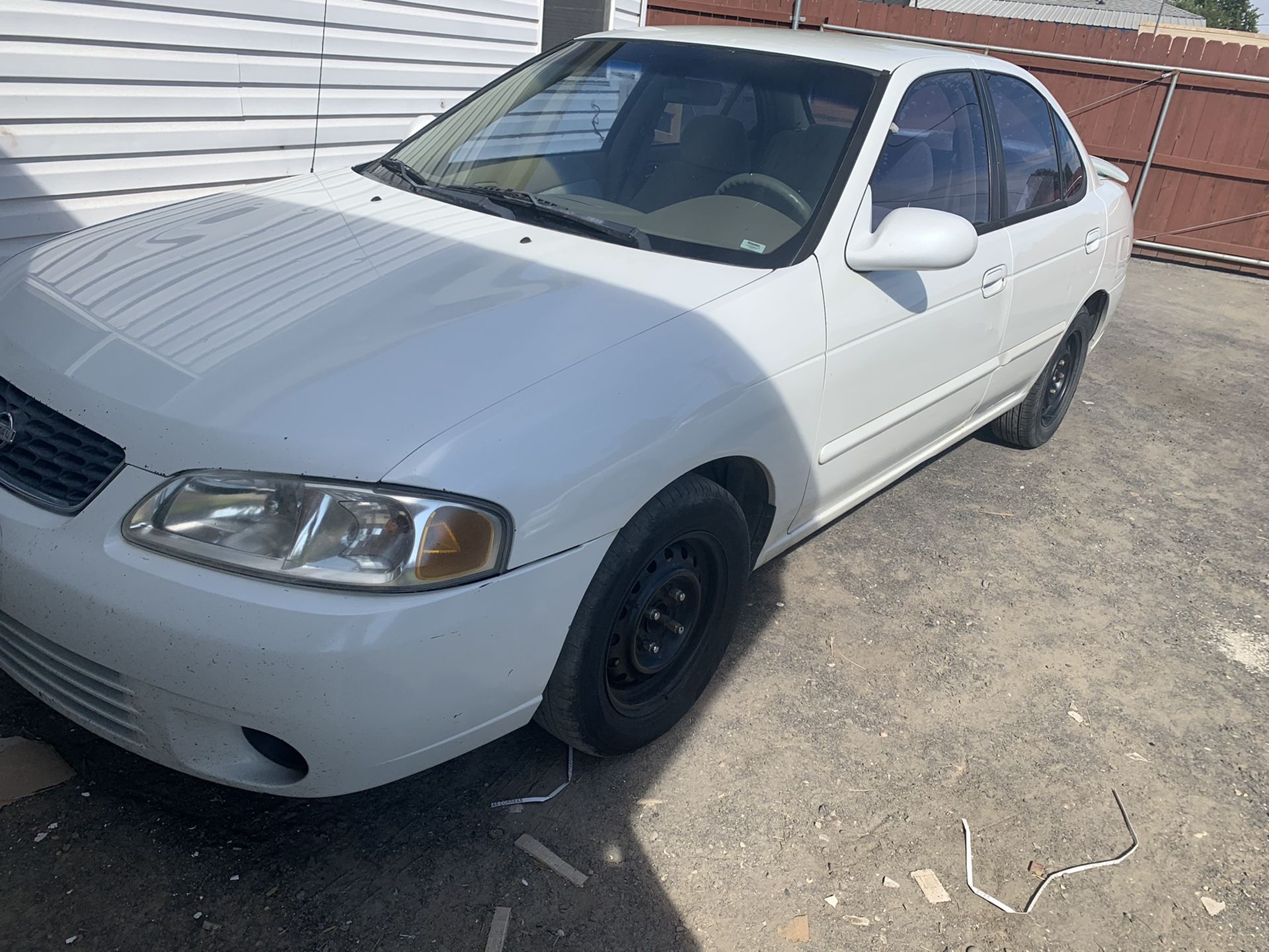 2000 Nissan Sentra