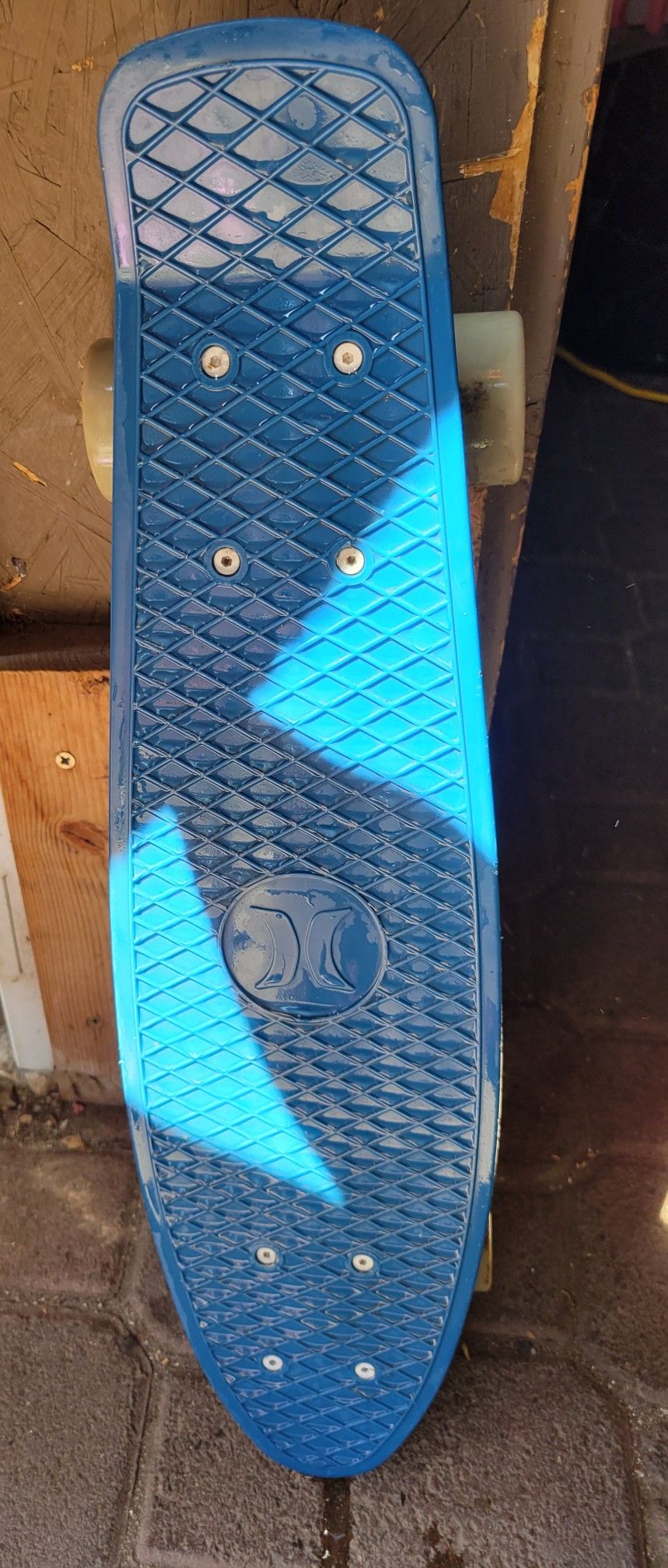 Skate hurley
