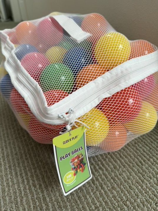 FS: NEW 100 Play Balls/Pit Balls
