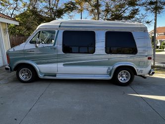 1993 Dodge Van B-250 Family Wagon