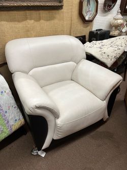 Plush Leather Chair