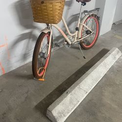 Townie Bike With Basket