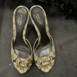 Gucci Kitten Heels