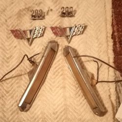 64-67 Chevy Fender Emblems And Side Fender Lights