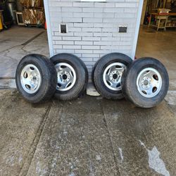 Ford F150 16" rims & tires