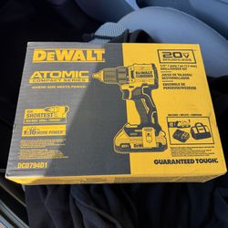 Dewalt Aromic Series Drill