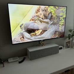 TCL 43” 4k Smart LED TV 43S450R W/ Remote ROKU