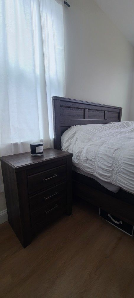 King Bedroom Set