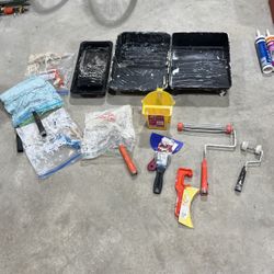 Painting Rollers, Trays And Tools 