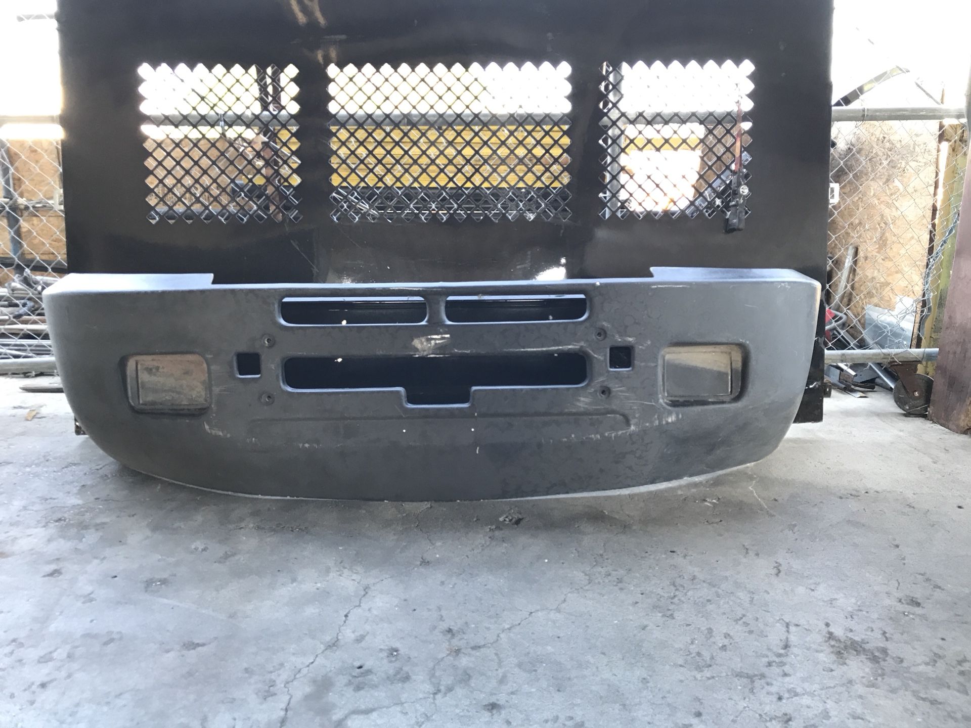 KENWORTH T600 Fiberglass Bumper