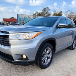 Toyota Highlander XLE 2014