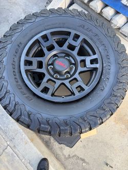 BFGoodrich Tires with TRD Pro Rims LT285/70R17