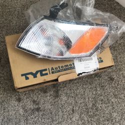 Toyota Cmry Headlight 97-99