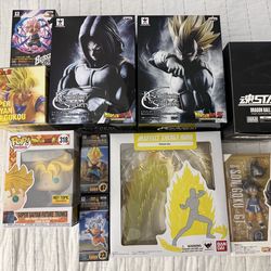 Assorted DBZ statues and fodder from figuarts