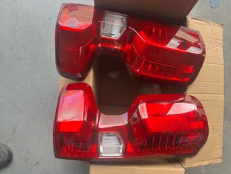2019-25 Chevy Silverado taillights