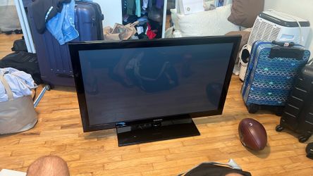 42-inch class 720p plasma HDTV