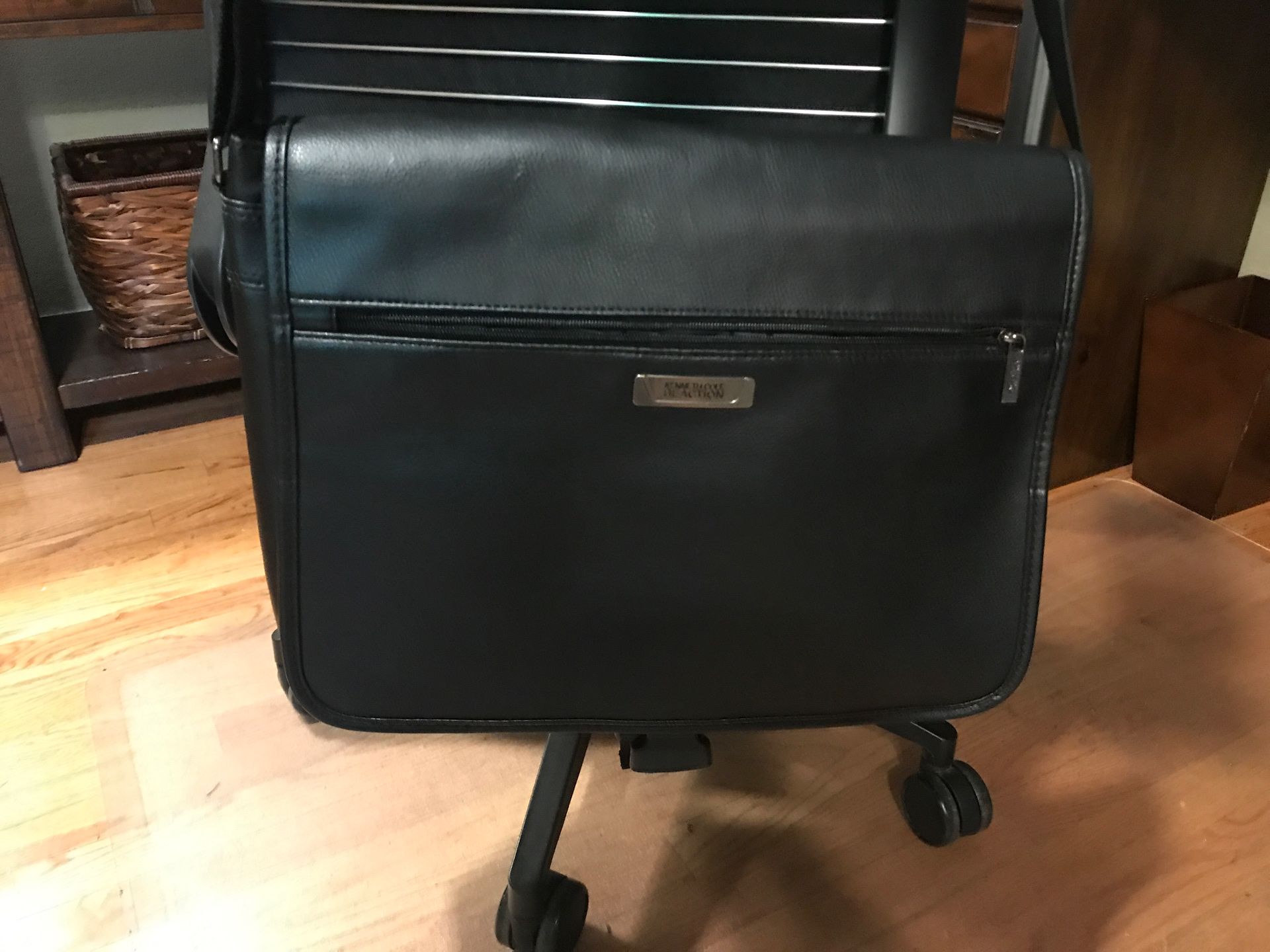 Kenneth Cole Reaction Laptop Bag