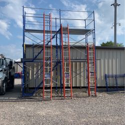 Ladders and Scaffolding in Rowlett Texas