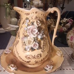  ANTIQUE  or VINTAGE  Pitcher And Bowl  THIS IS  old Fashioned  BEAUTY 11INCHES TALL 