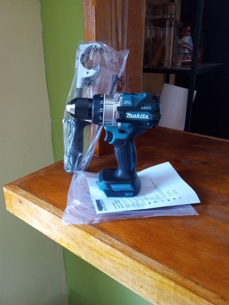 Makita 18 V. BL New Hammer Drill. 2 Speed. 1/2". W/ Handle